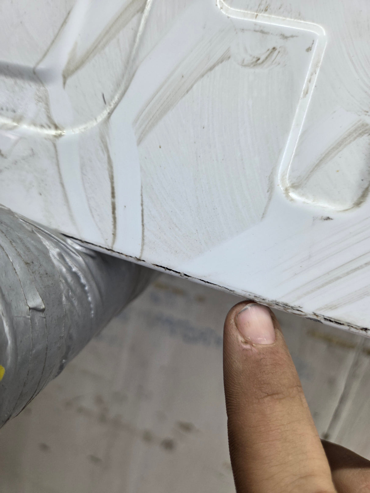 2008-2016 Ford Super Duty Tailgate F250 F350 F450 F550 - Oxford White