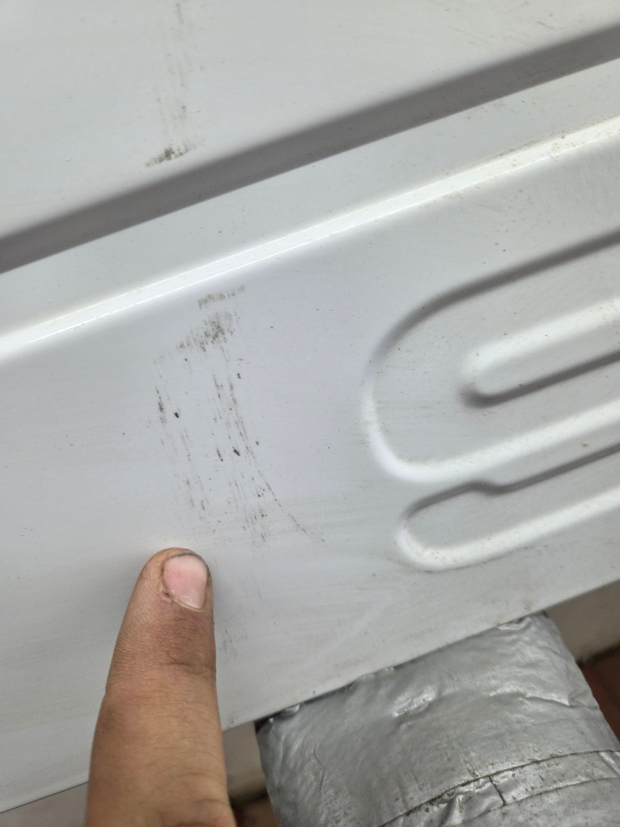 2008-2016 Ford Super Duty Tailgate F250 F350 F450 F550 - Oxford White