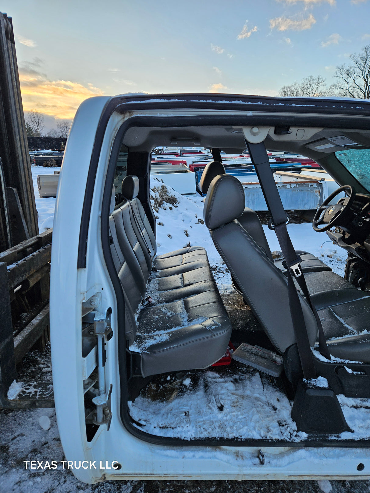 2007-2013 Chevrolet Silverado / GMC Sierra 1500 2500 3500 HD Extended Cab