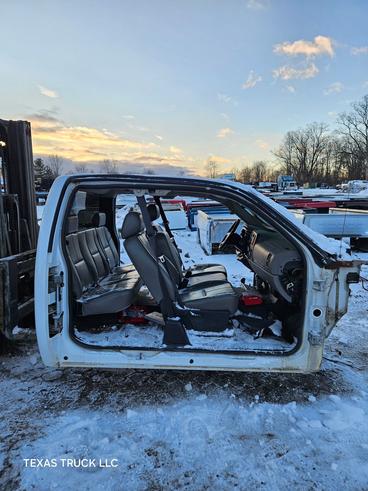 2007-2013 Chevrolet Silverado / GMC Sierra 1500 2500 3500 HD Extended Cab