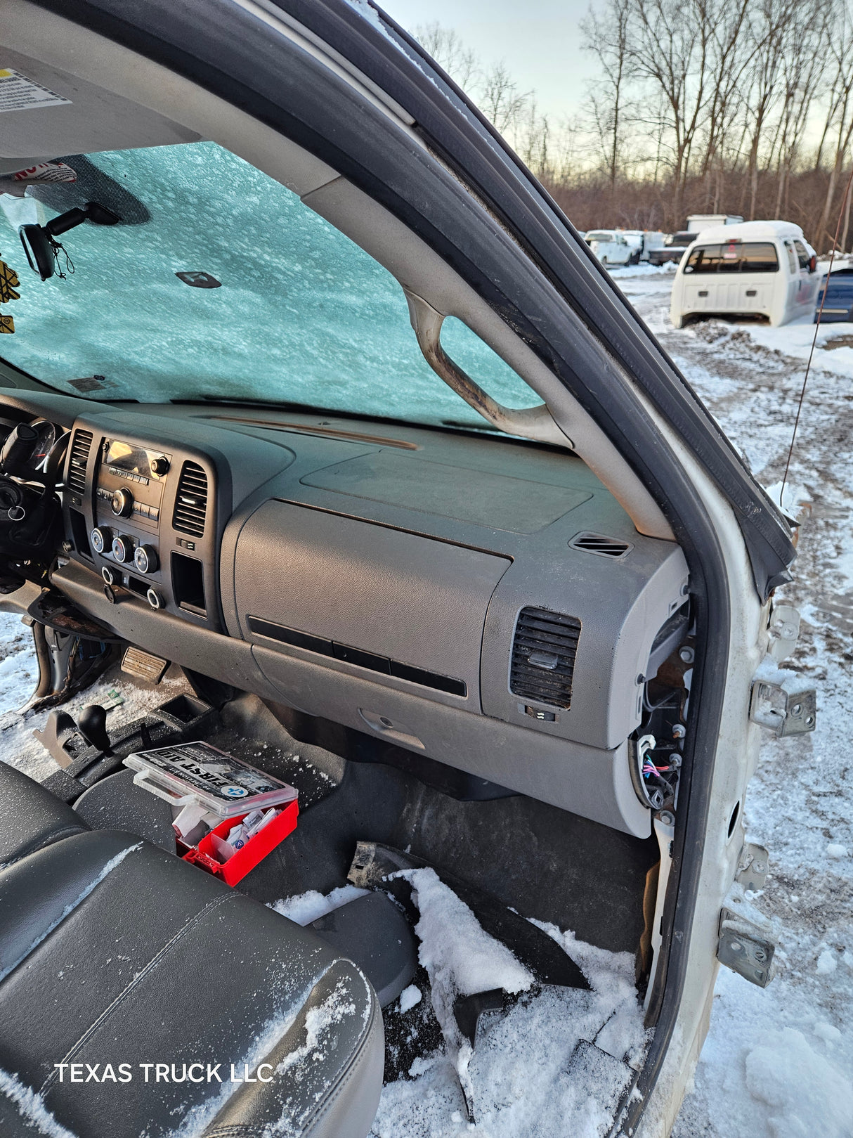 2007-2013 Chevrolet Silverado / GMC Sierra 1500 2500 3500 HD Extended Cab