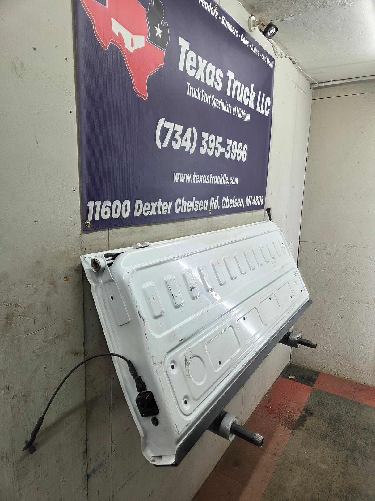 2019-2025 Chevrolet Silverado 2500 3500 Truck Tailgate