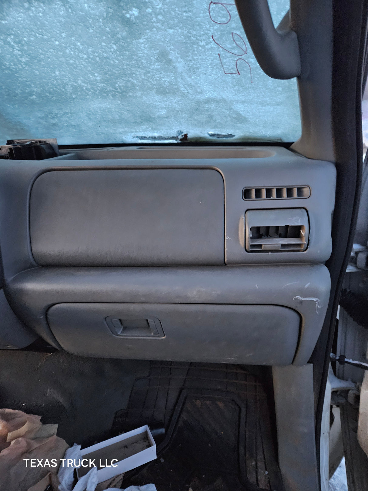 1999-2007 Ford Super Duty Extended Cab F250 F350 F450 F550