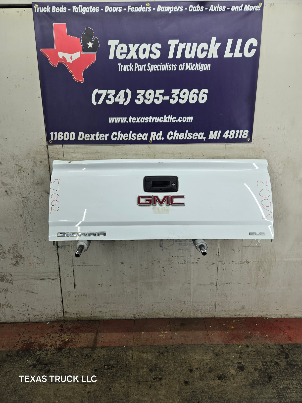 2014-2019 Chevrolet Silverado / GMC Sierra 1500 2500 3500 HD Tailgate