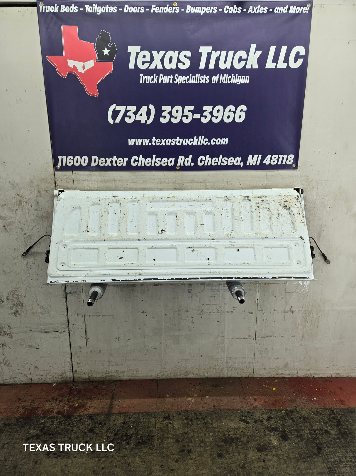 2014-2019 Chevrolet Silverado / GMC Sierra 1500 2500 3500 HD Tailgate