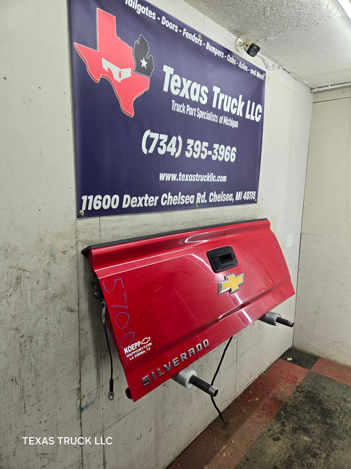 2014-2019 Chevrolet Silverado / GMC Sierra 1500 2500 3500 HD Tailgate