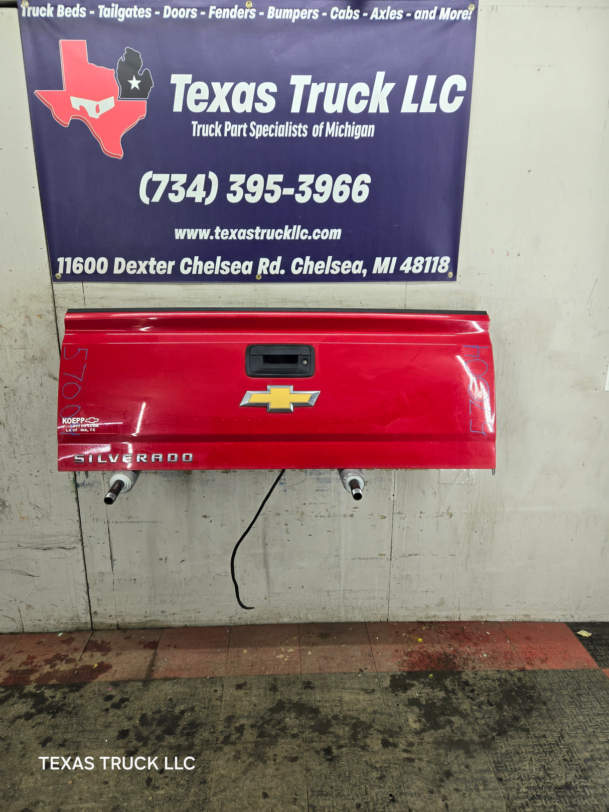 2014-2019 Chevrolet Silverado / GMC Sierra 1500 2500 3500 HD Tailgate