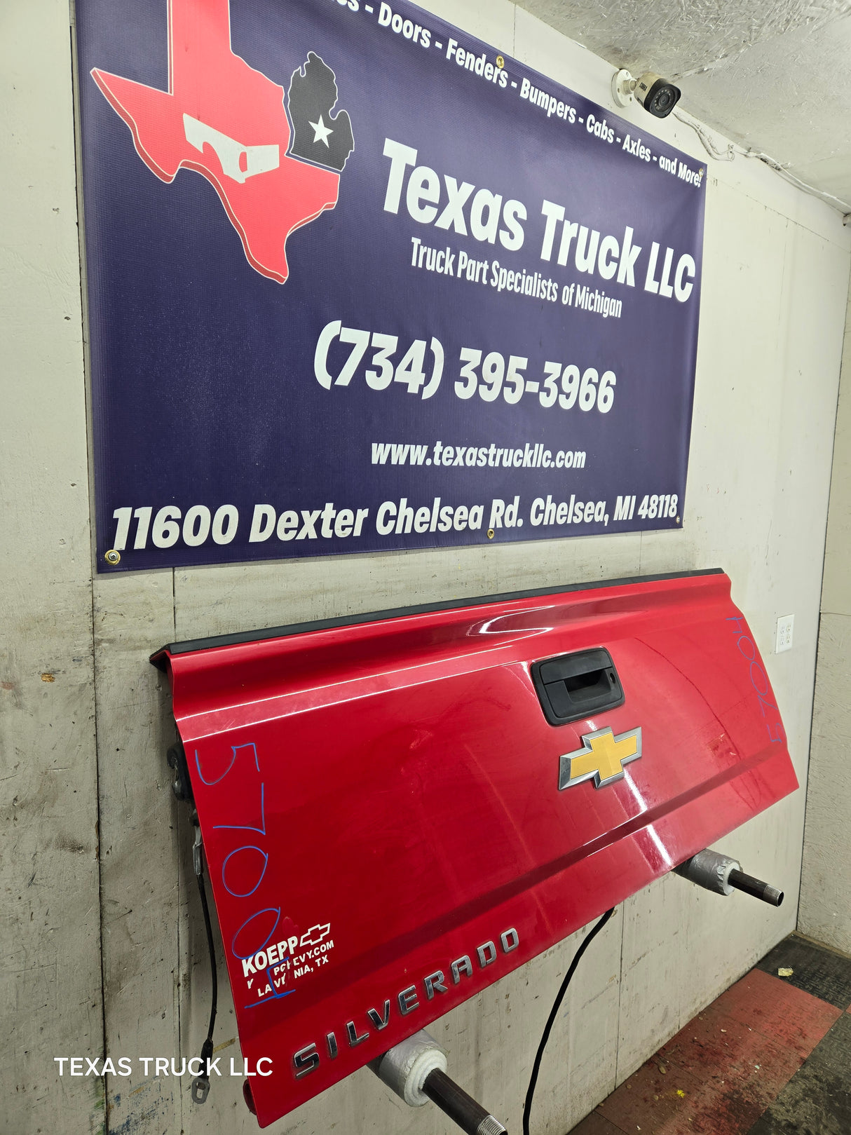 2014-2019 Chevrolet Silverado / GMC Sierra 1500 2500 3500 HD Tailgate