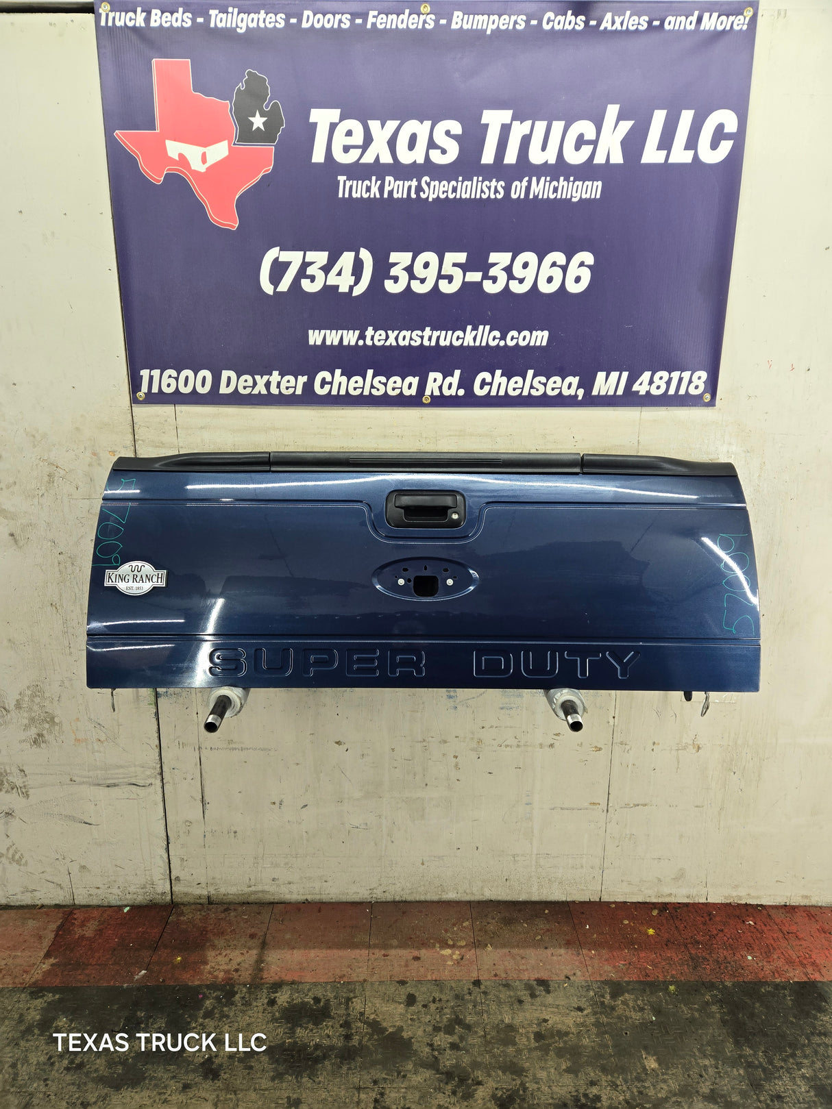 2008-2016 Ford Super Duty Tailgate with step F250 F350 F450 F550