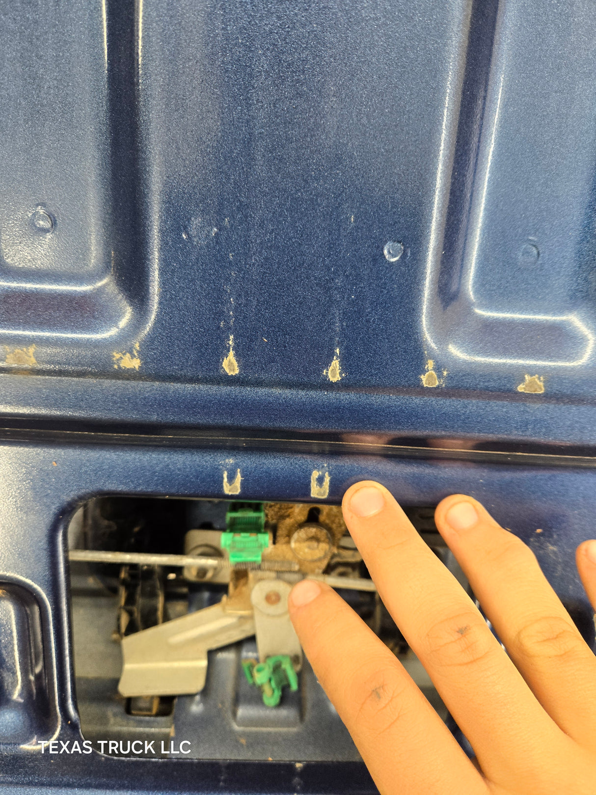 2008-2016 Ford Super Duty Tailgate with step F250 F350 F450 F550