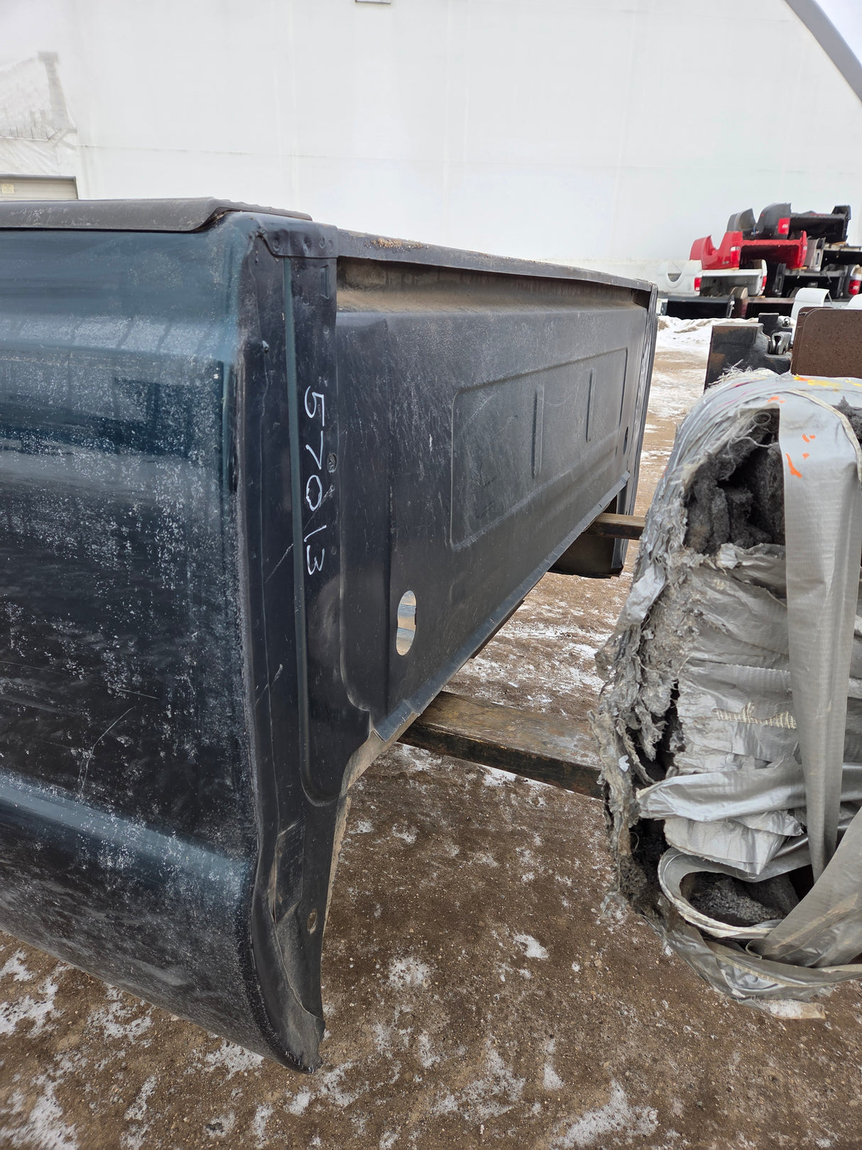 1999-2010 Ford Super Duty F250 F350 6' 9" Short Truck Bed