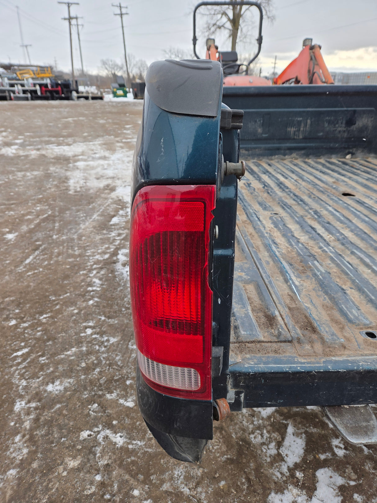 1999-2010 Ford Super Duty F250 F350 6' 9" Short Truck Bed