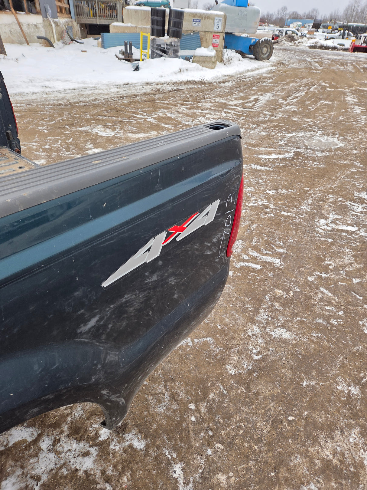 1999-2010 Ford Super Duty F250 F350 6' 9" Short Truck Bed