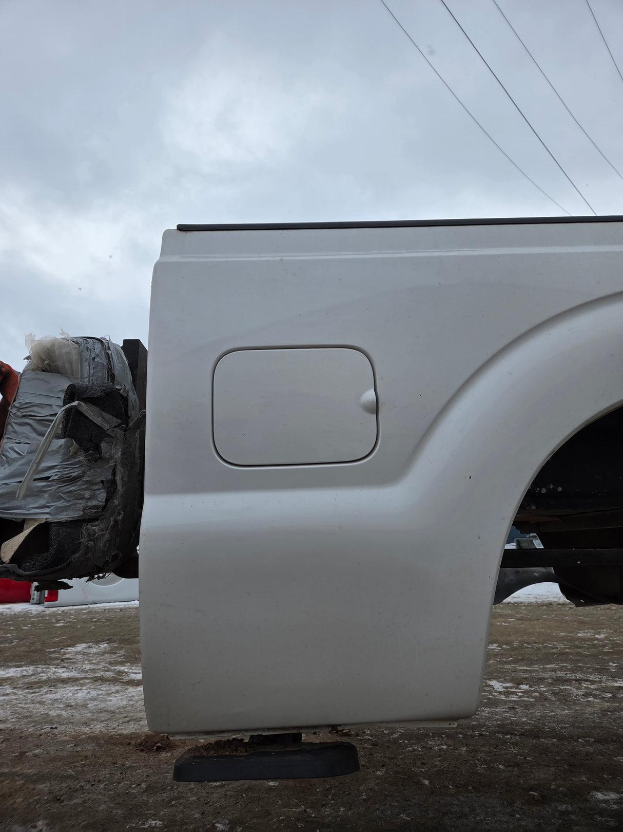 2011-2016 Ford F250 F350 Super Duty 6' 9" Short Truck Bed - Pearl White