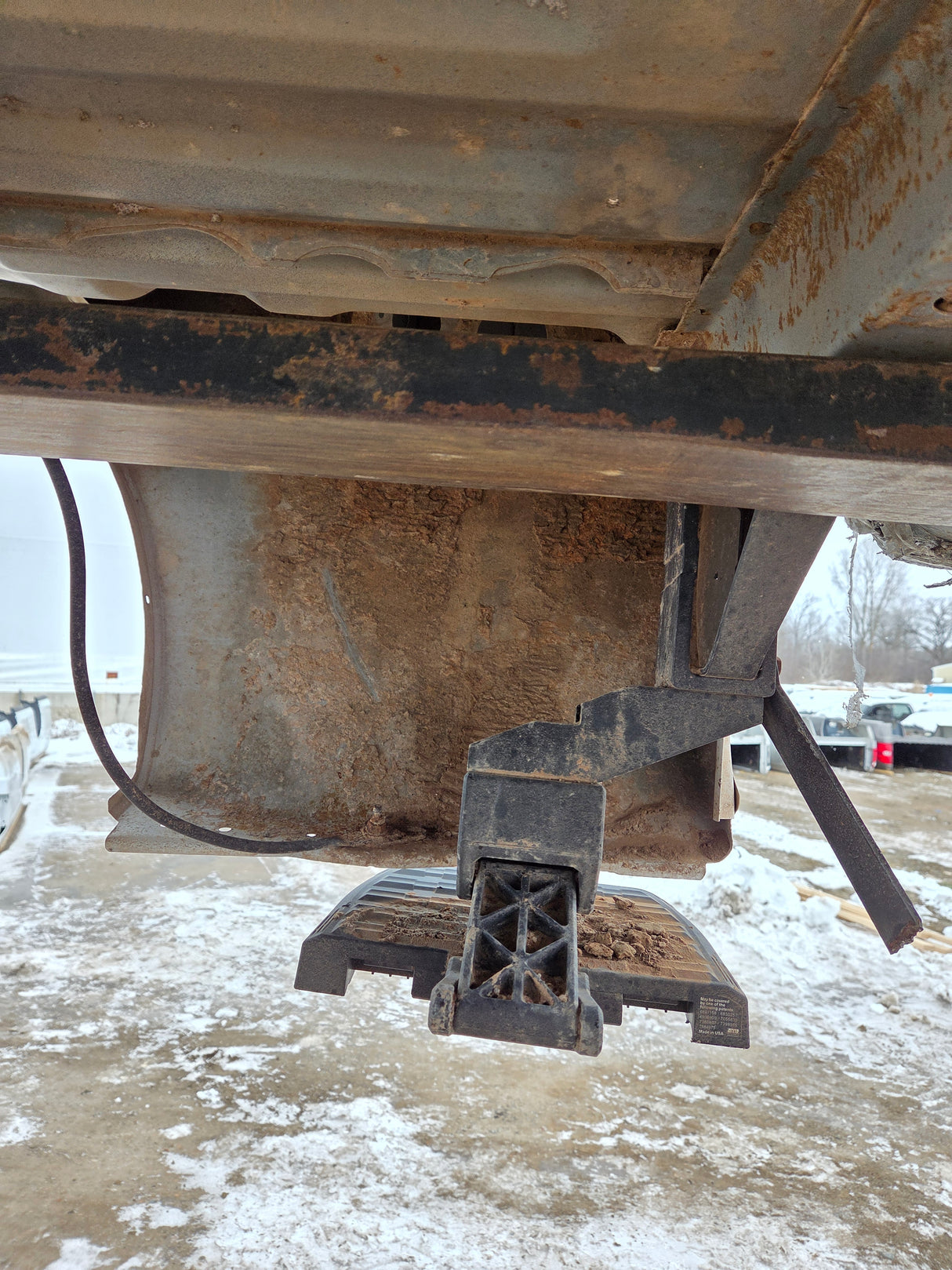 2011-2016 Ford F250 F350 Super Duty 6' 9" Short Truck Bed - Pearl White