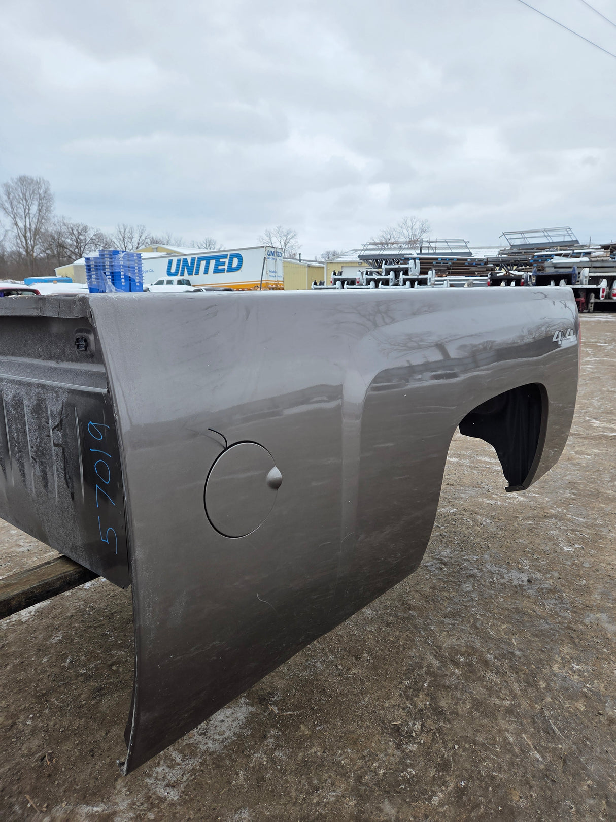 2007-2013 Chevrolet Silverado 1500 2500 3500 HD 8' Long Bed