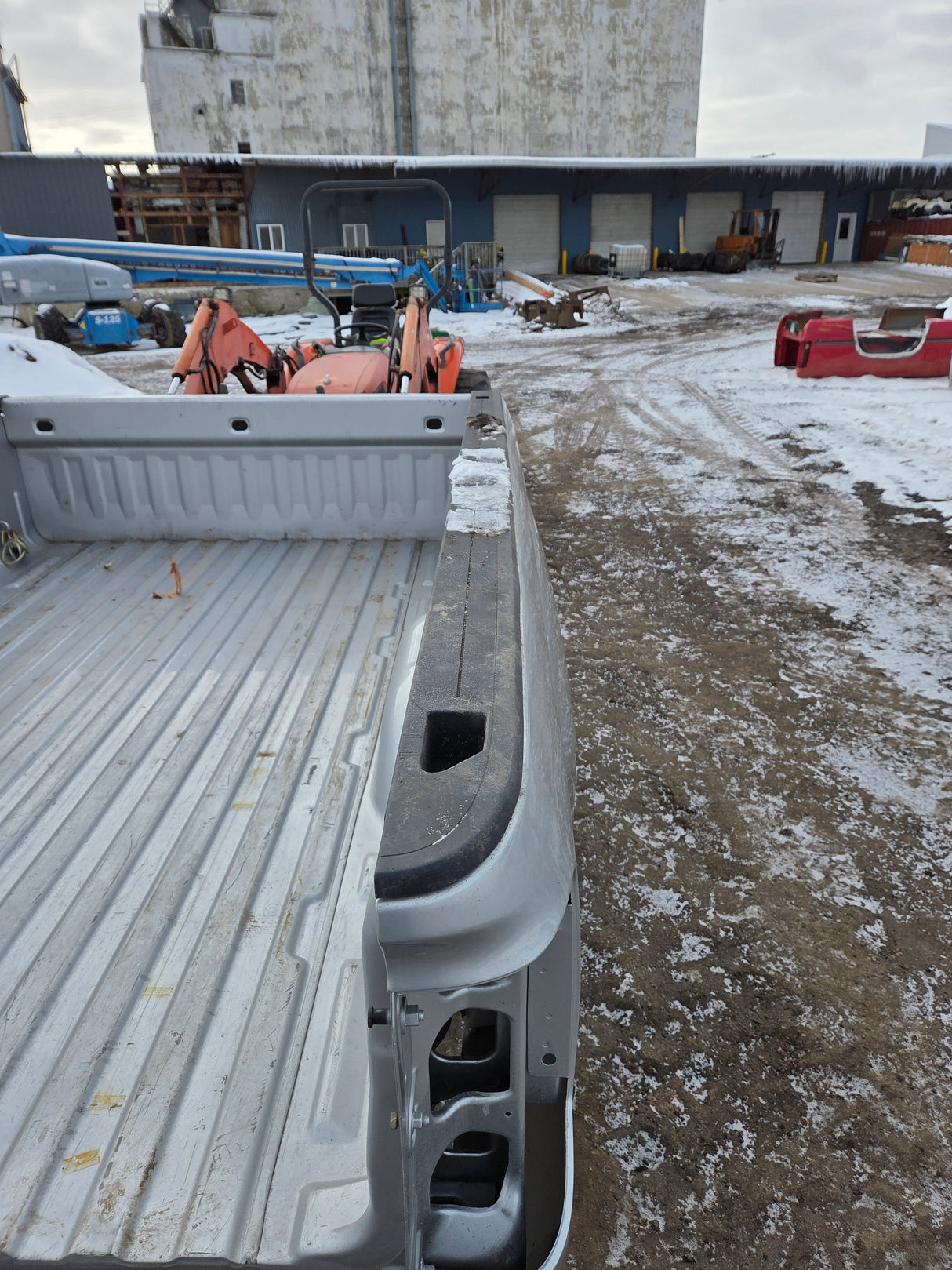 2014-2019 Chevrolet Silverado 1500 2500HD 3500 HD 8' Long Truck Bed