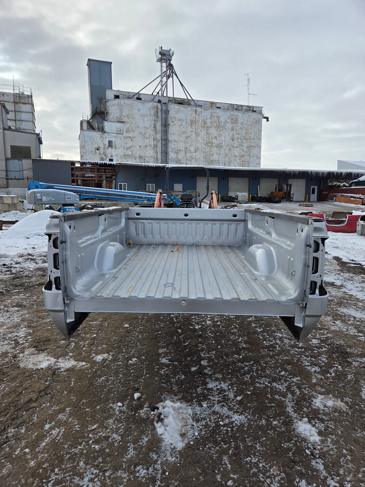 2014-2019 Chevrolet Silverado 1500 2500HD 3500 HD 8' Long Truck Bed