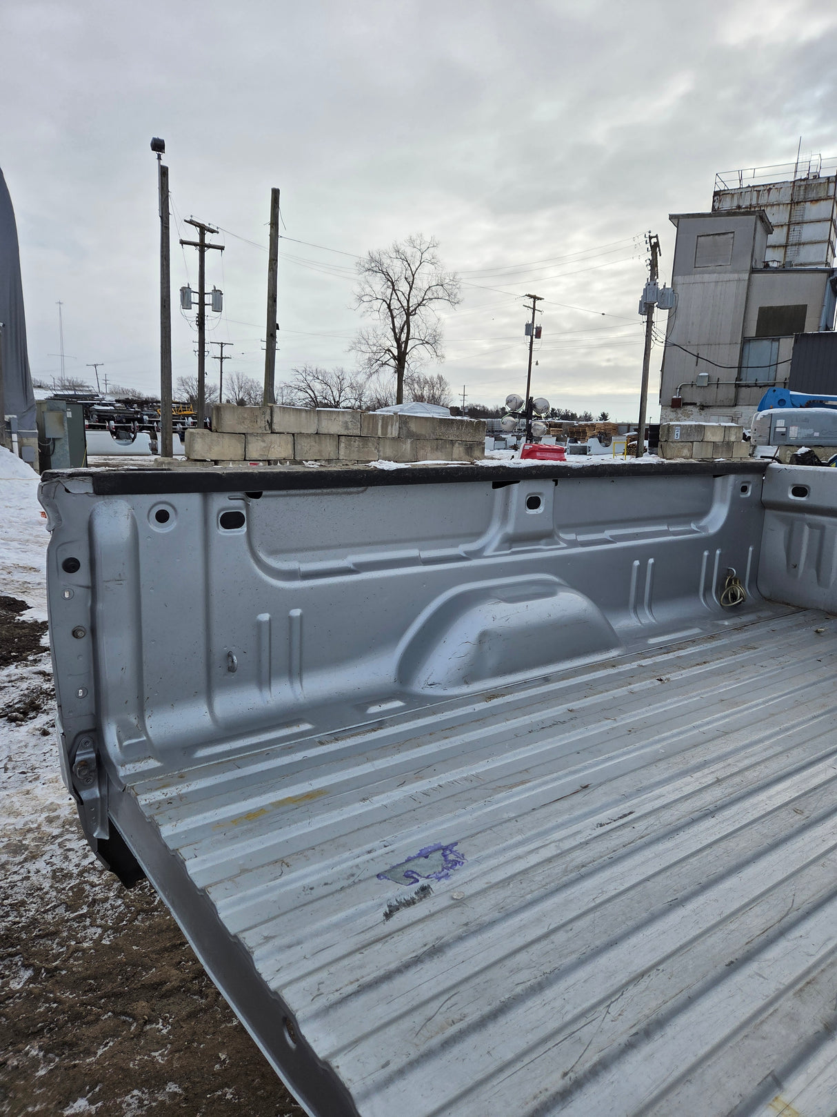 2014-2019 Chevrolet Silverado 1500 2500HD 3500 HD 8' Long Truck Bed