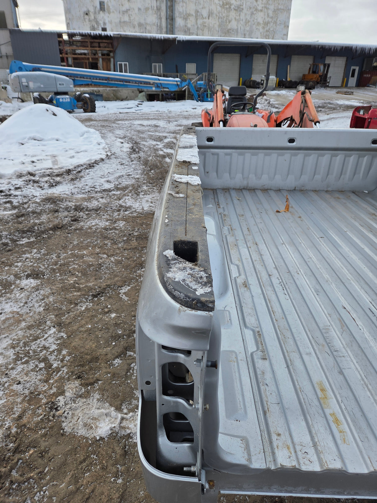 2014-2019 Chevrolet Silverado 1500 2500HD 3500 HD 8' Long Truck Bed