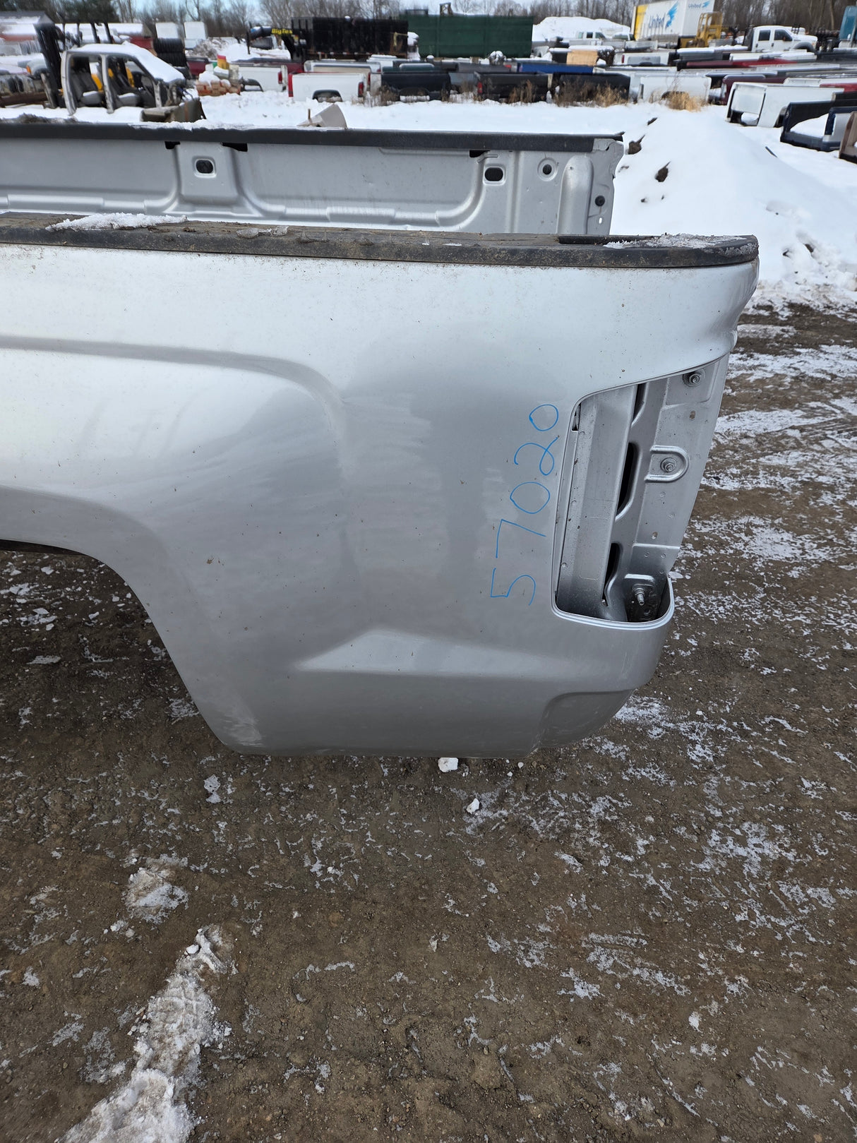 2014-2019 Chevrolet Silverado 1500 2500HD 3500 HD 8' Long Truck Bed