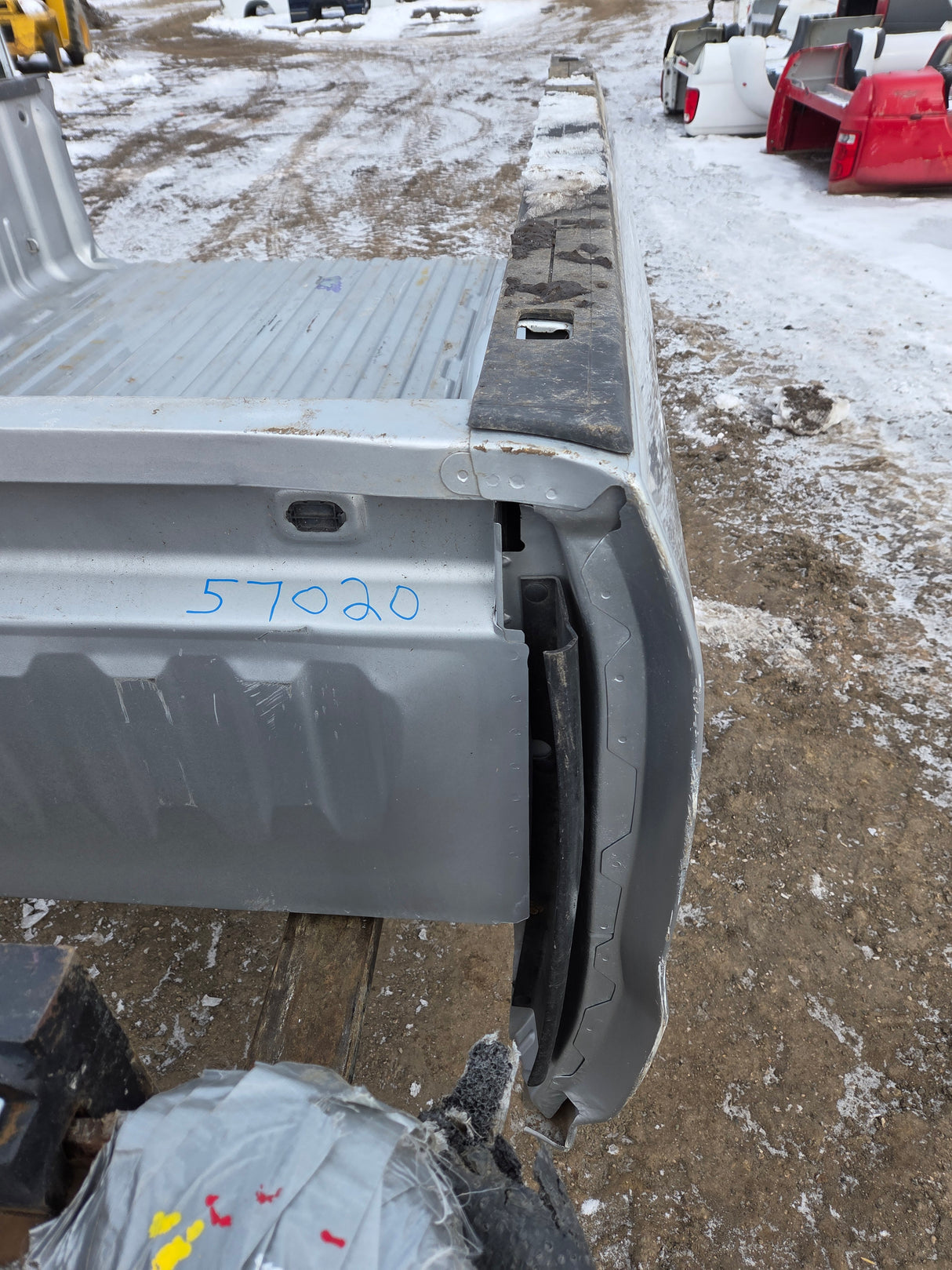 2014-2019 Chevrolet Silverado 1500 2500HD 3500 HD 8' Long Truck Bed