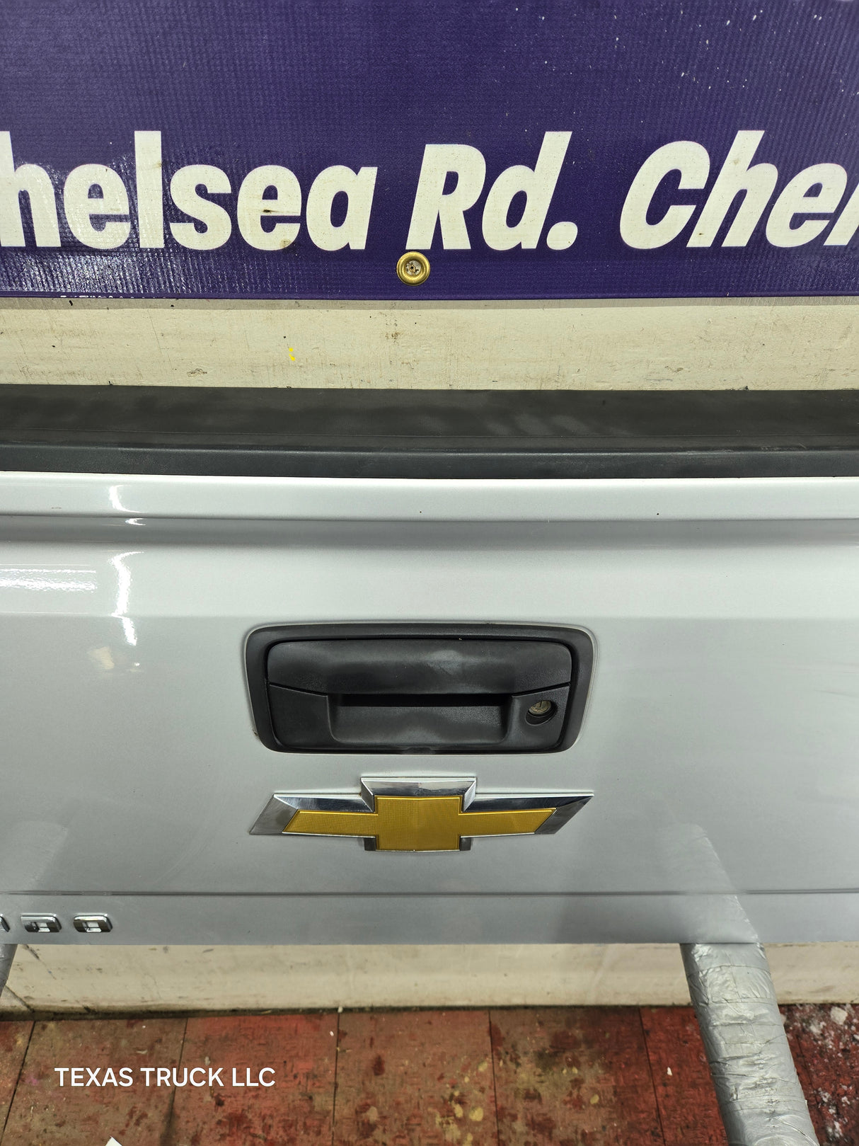 2014-2019 Chevrolet Silverado / GMC Sierra 1500 2500 3500 HD Tailgate