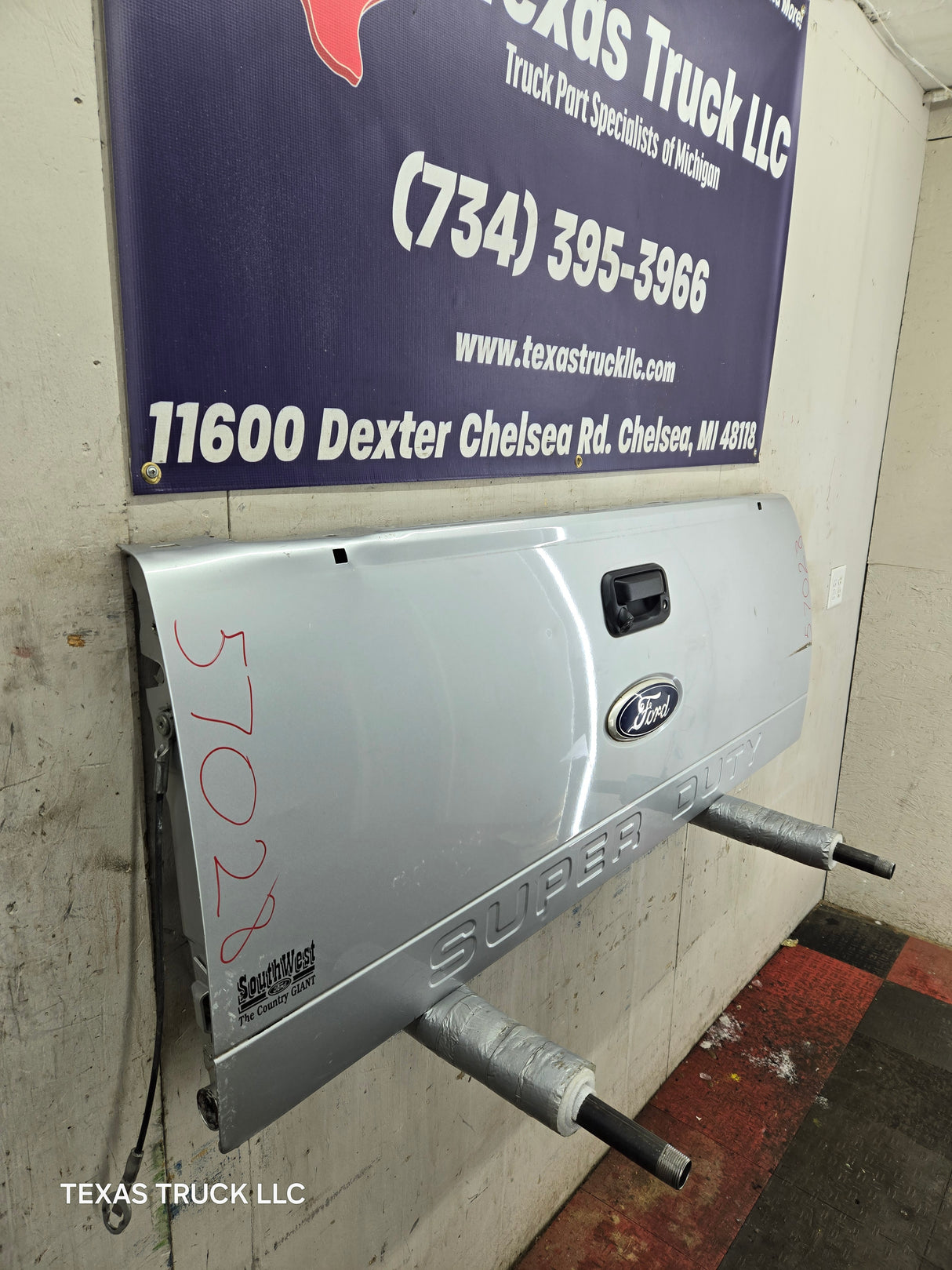 2008-2016 Ford Super Duty Tailgate F250 F350 F450 F550