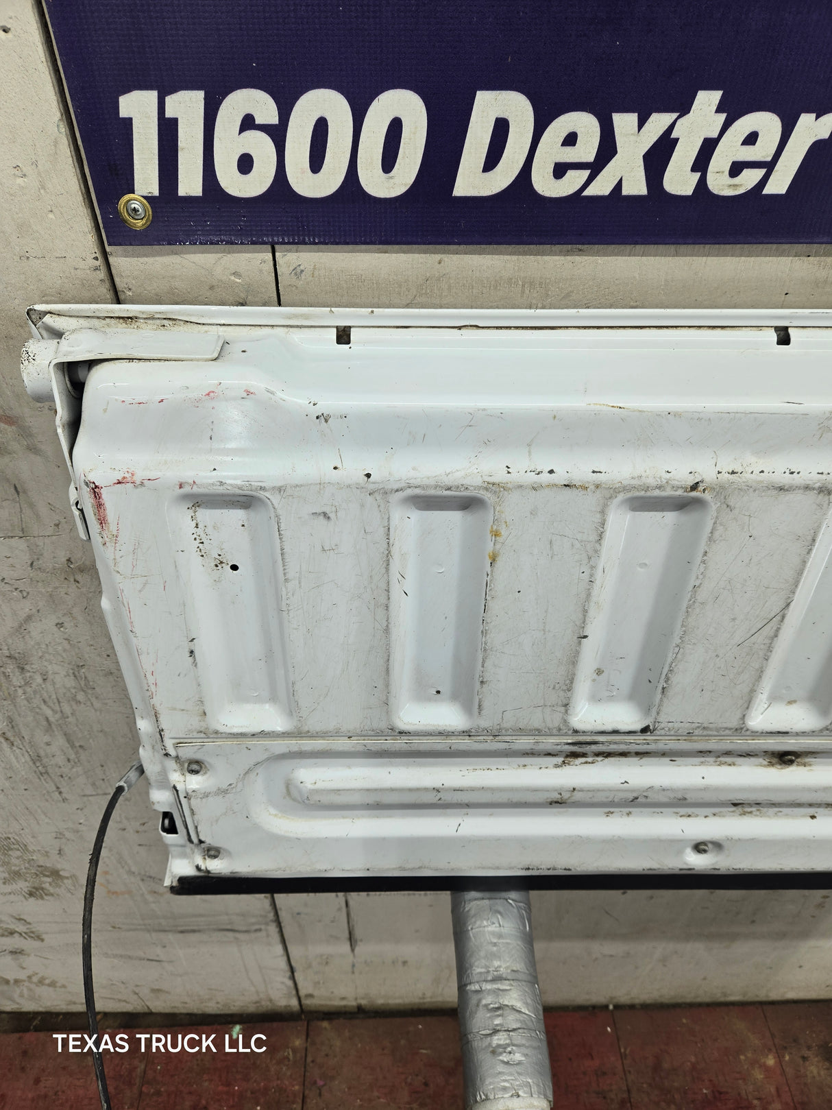 2008-2016 Ford Super Duty Tailgate F250 F350 F450 F550 - Oxford White