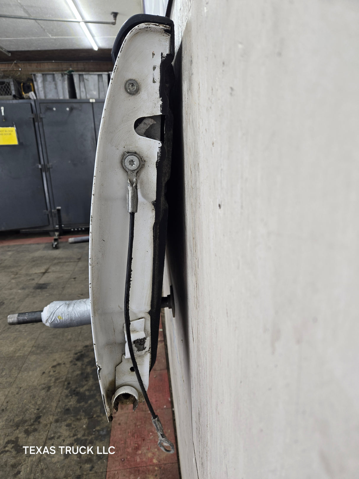 2008-2016 Ford Super Duty Tailgate F250 F350 F450 F550 - Oxford White