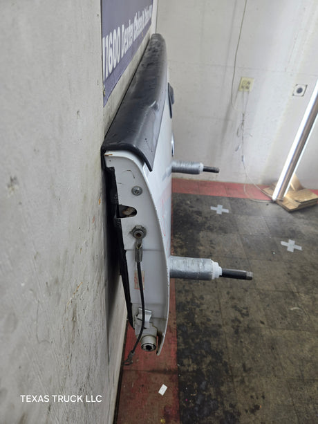 2008-2016 Ford Super Duty Tailgate F250 F350 F450 F550 - Oxford White
