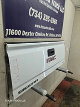 2014-2019 Chevrolet Silverado / GMC Sierra 1500 2500 3500 HD Tailgate - White