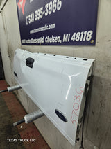 1997-2003 F150 / 1999-2007 Ford F250 F350 F450 F550 Super Duty Tailgate - White