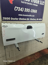 1997-2003 F150 / 1999-2007 Ford F250 F350 F450 F550 Super Duty Tailgate - White