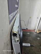 1997-2003 F150 / 1999-2007 Ford F250 F350 F450 F550 Super Duty Tailgate - White