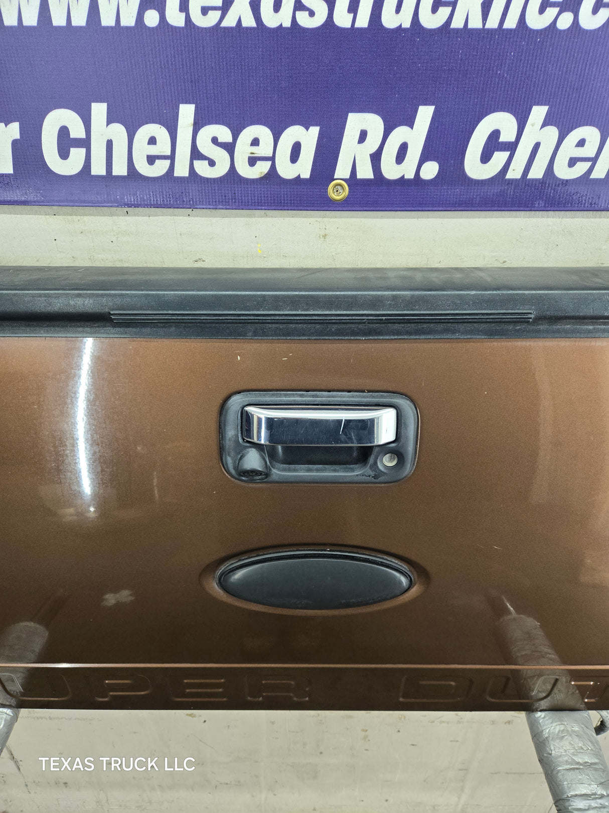 2008-2016 Ford Super Duty Tailgate With Step & Camera F250 F350 F450 F550 - Brown