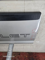 1999-2007 Chevrolet Silverado / GMC Sierra 1500 2500 3500 HD Tailgate - Pewter