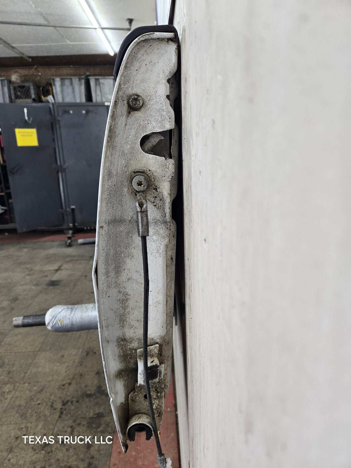 2008-2016 Ford Super Duty Tailgate F250 F350 F450 F550 - Oxford White