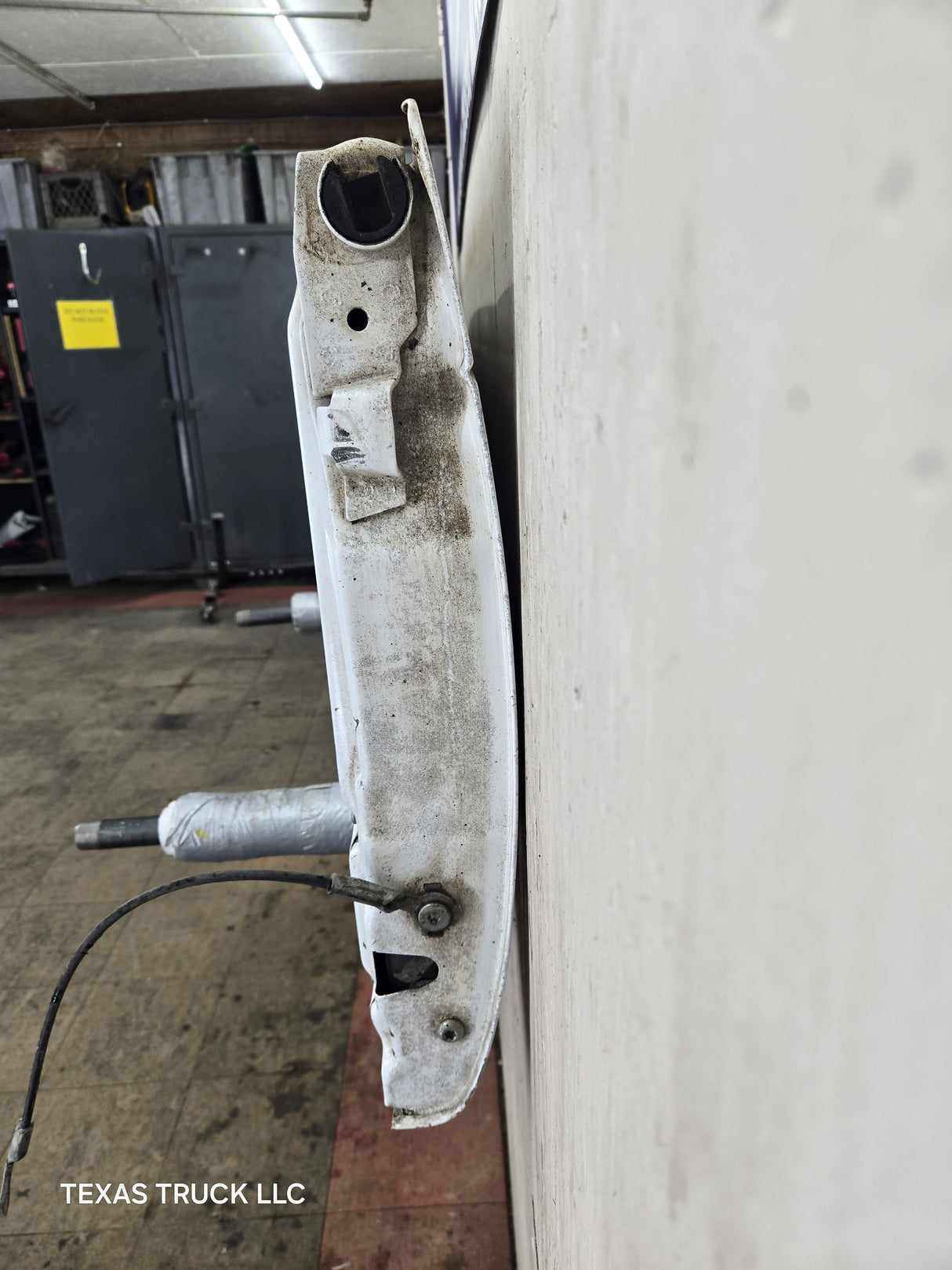 2008-2016 Ford Super Duty Tailgate F250 F350 F450 F550 - Oxford White