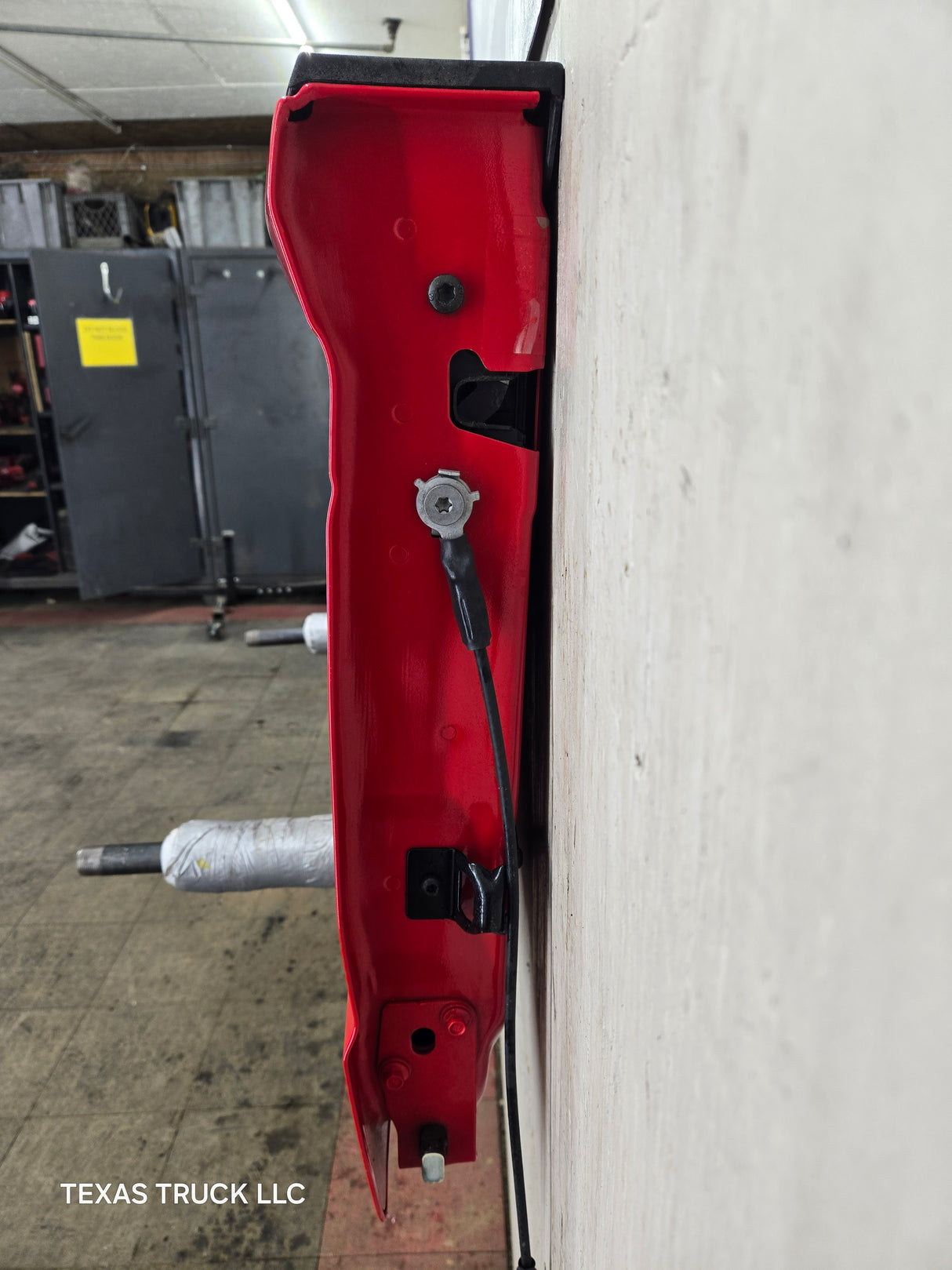 2023-2025 Ford Super Duty F250 F350 F450 F550 Tailgate - Red