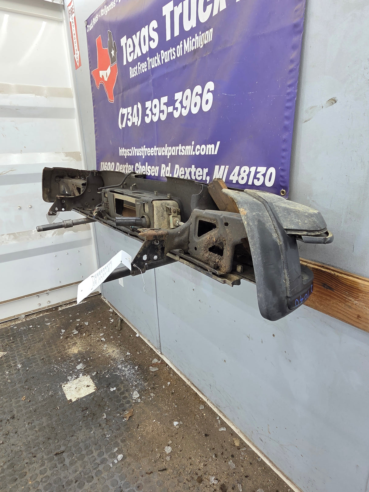 2015-2019 Chevrolet Silverado 1500 Rear Bumper - Black