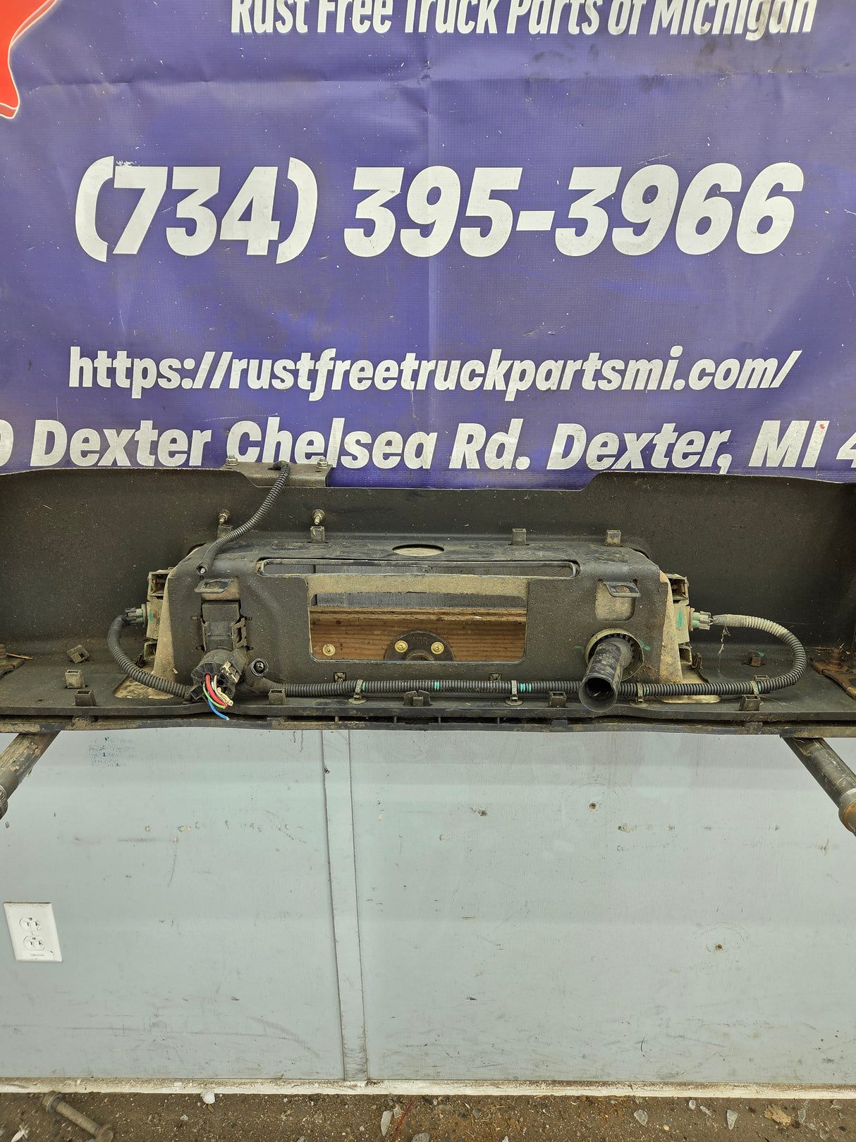 2015-2019 Chevrolet Silverado 1500 Rear Bumper - Black