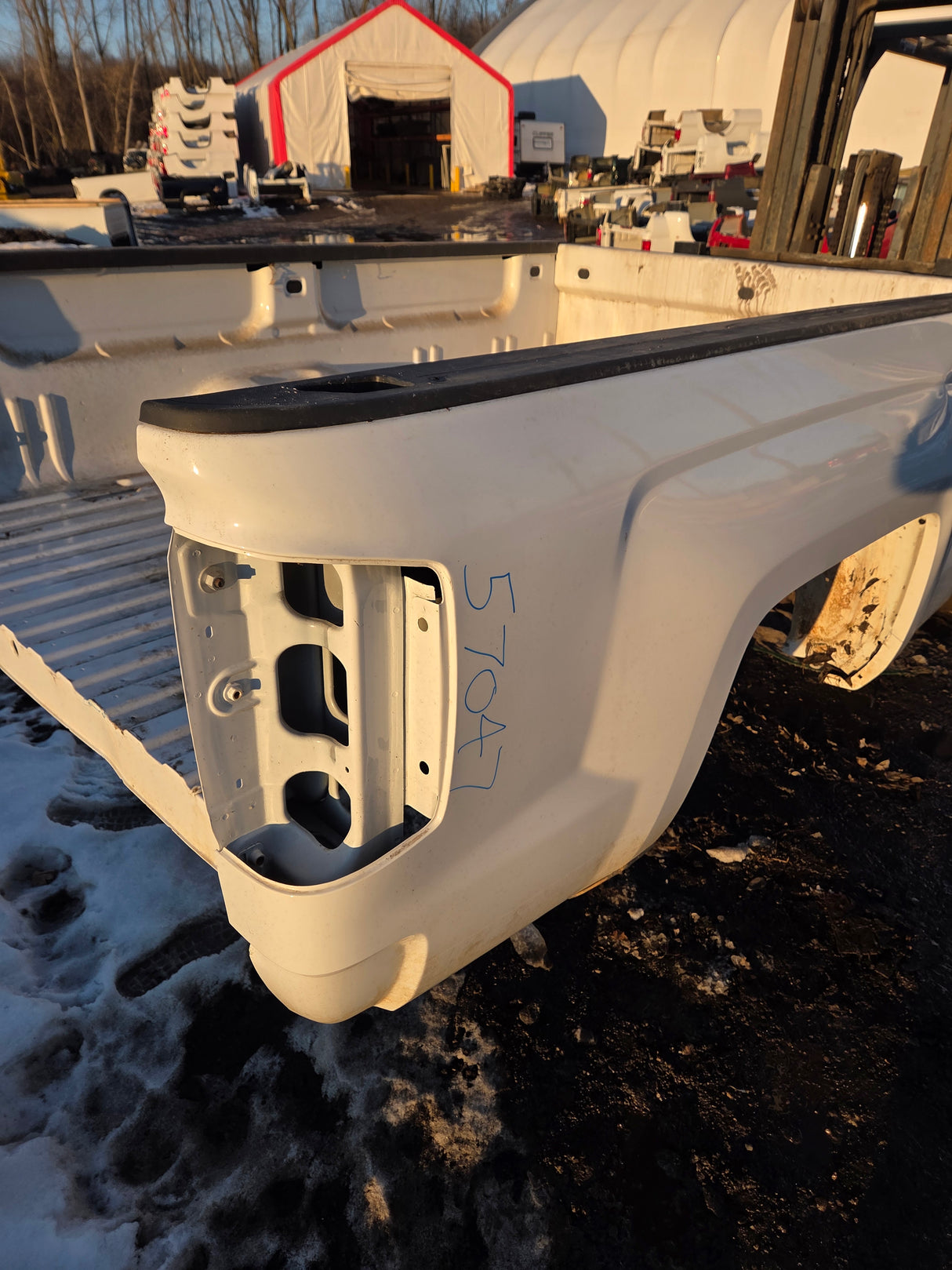 2014-2019 Chevrolet Silverado 1500 2500 3500 HD 8' Long Truck Bed