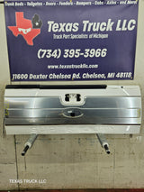2008-2016 Ford Super Duty Platinum Tailgate With Step F250 F350 F450 F550 - Pearl White