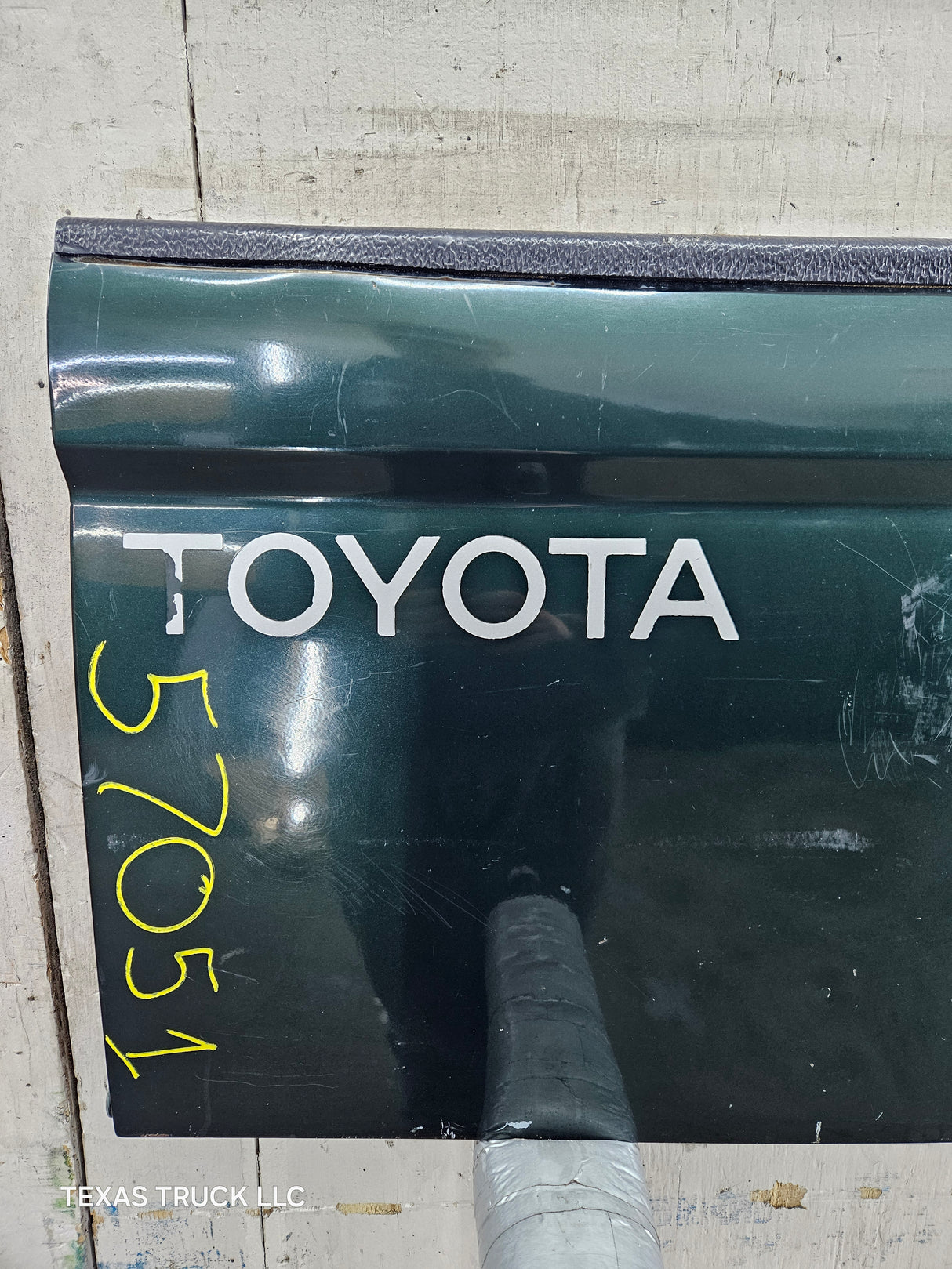 1995-2004 Toyota Tacoma Tailgate - Green