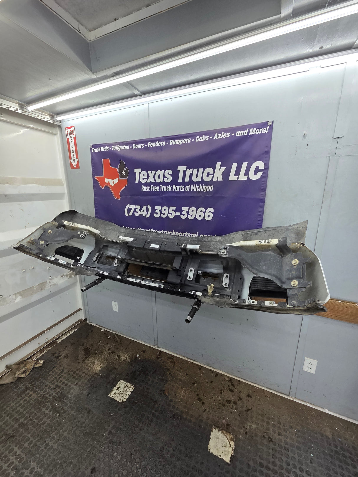 2020-2022 Ford Super Duty F250 F350 Front Bumper - White