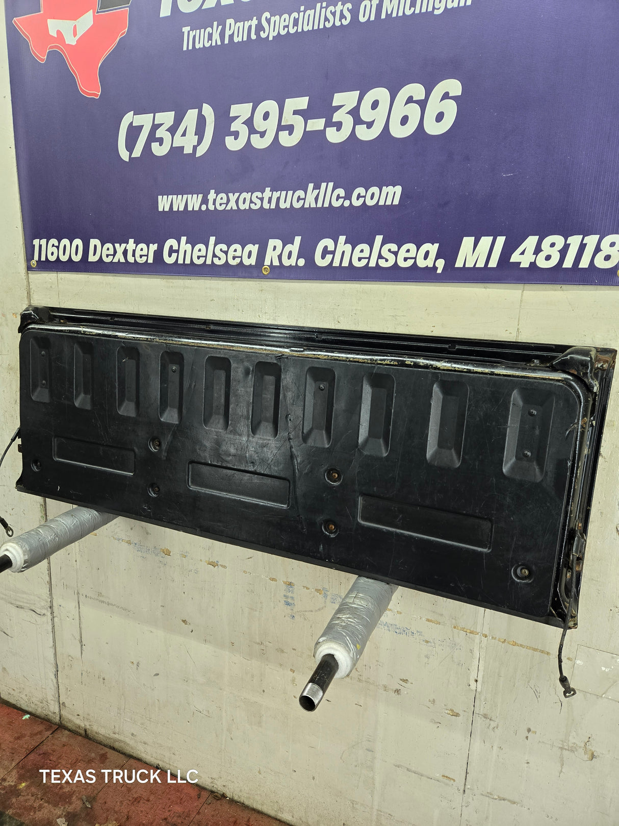 2005-2012 Nissan Frontier Tailgate Trunk Hatch