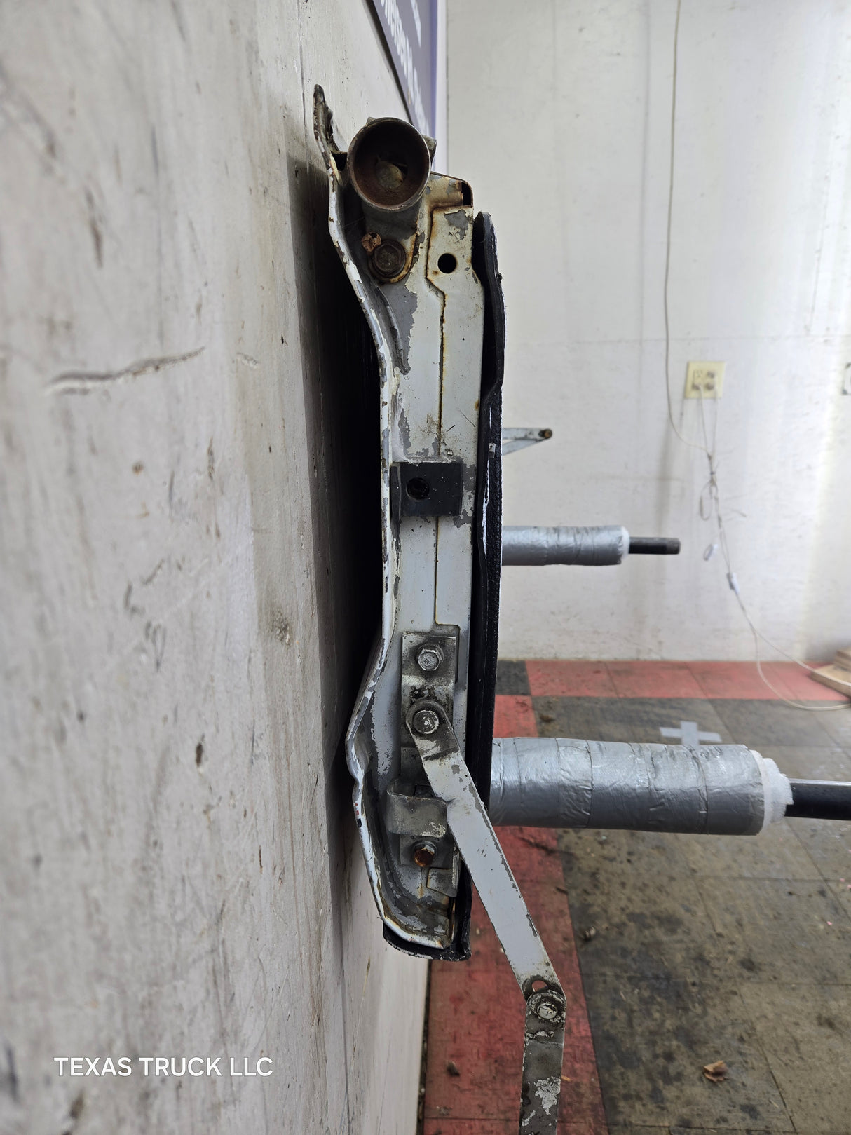 1981-1993 Chevrolet S10 S15 GMC Sonoma Tailgate