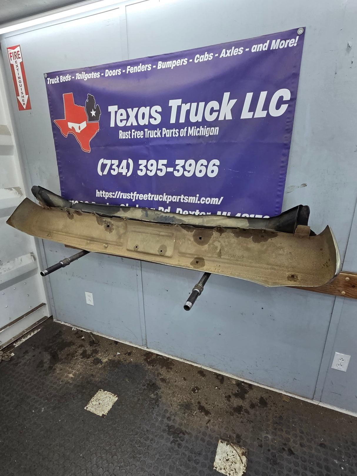 1983-1996 Chevrolet / GMC K1500 K2500 K3500 Front Bumper