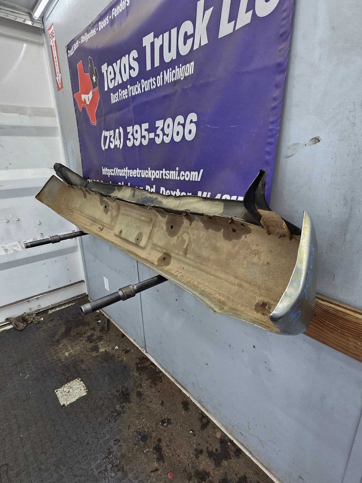 1983-1996 Chevrolet / GMC K1500 K2500 K3500 Front Bumper